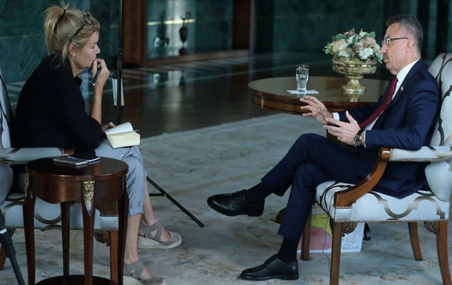 Erdoğan’ın yardımcısından YPG ile görüşme açıklaması