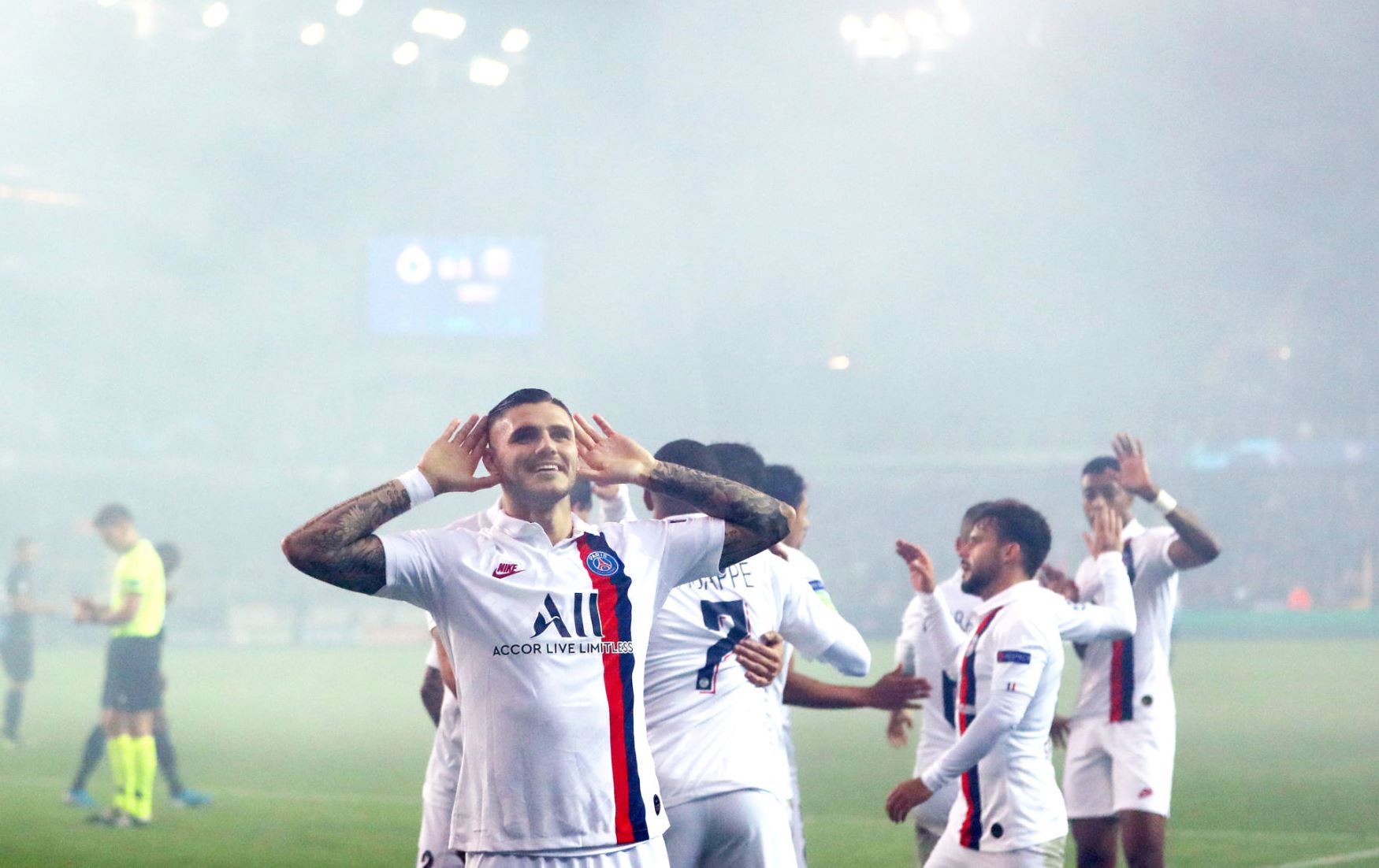 ئیکاردی هەڵوێستی خۆی بۆ مانەوە لە پاریس ئاشکراکرد