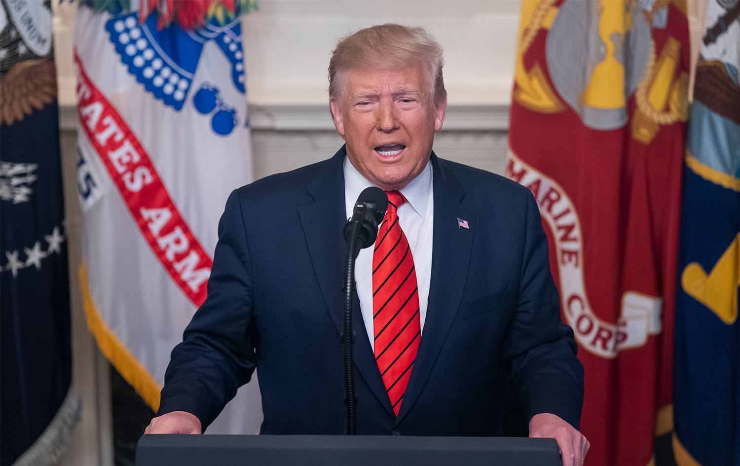 Trump: Bağdadi bir köpek gibi öldürüldü