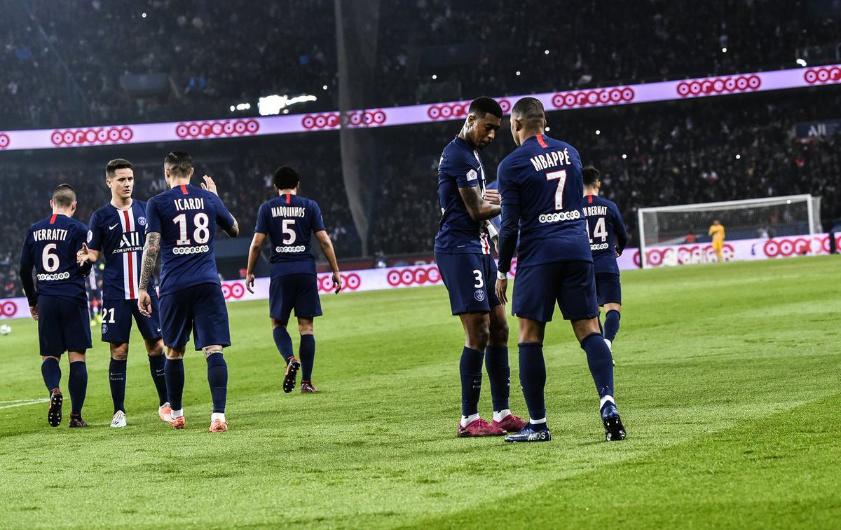 ڤیدیۆ؛ ئیکاردی و ئێمباپێ کلاسیکۆیان پێشکەشی پاریس کرد