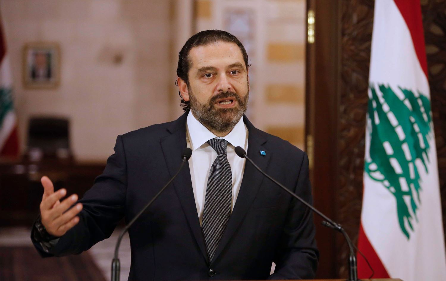 Lübnan Başbakanı Hariri istifa edeceğini açıkladı