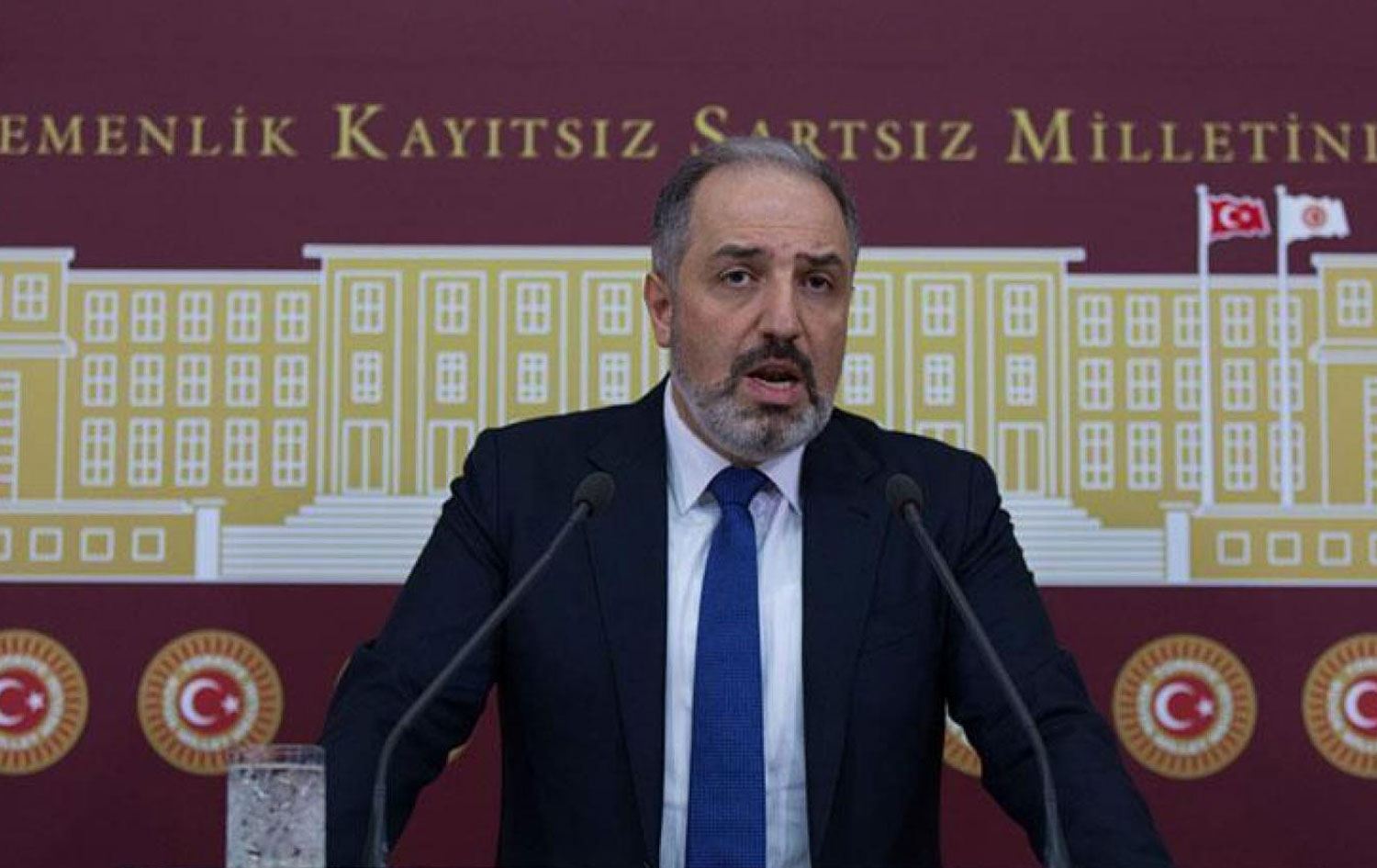 AK Parti milletvekili Yeneroğlu partisinden istifa etti