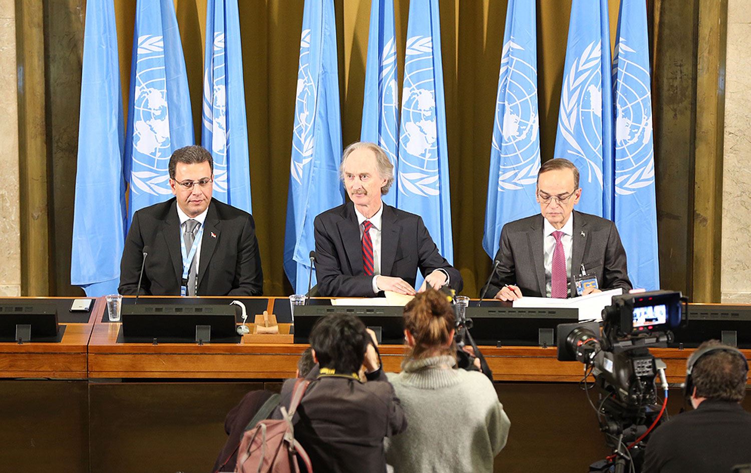 Suriye Anayasa Komitesi ilk toplantısını gerçekleştirdi