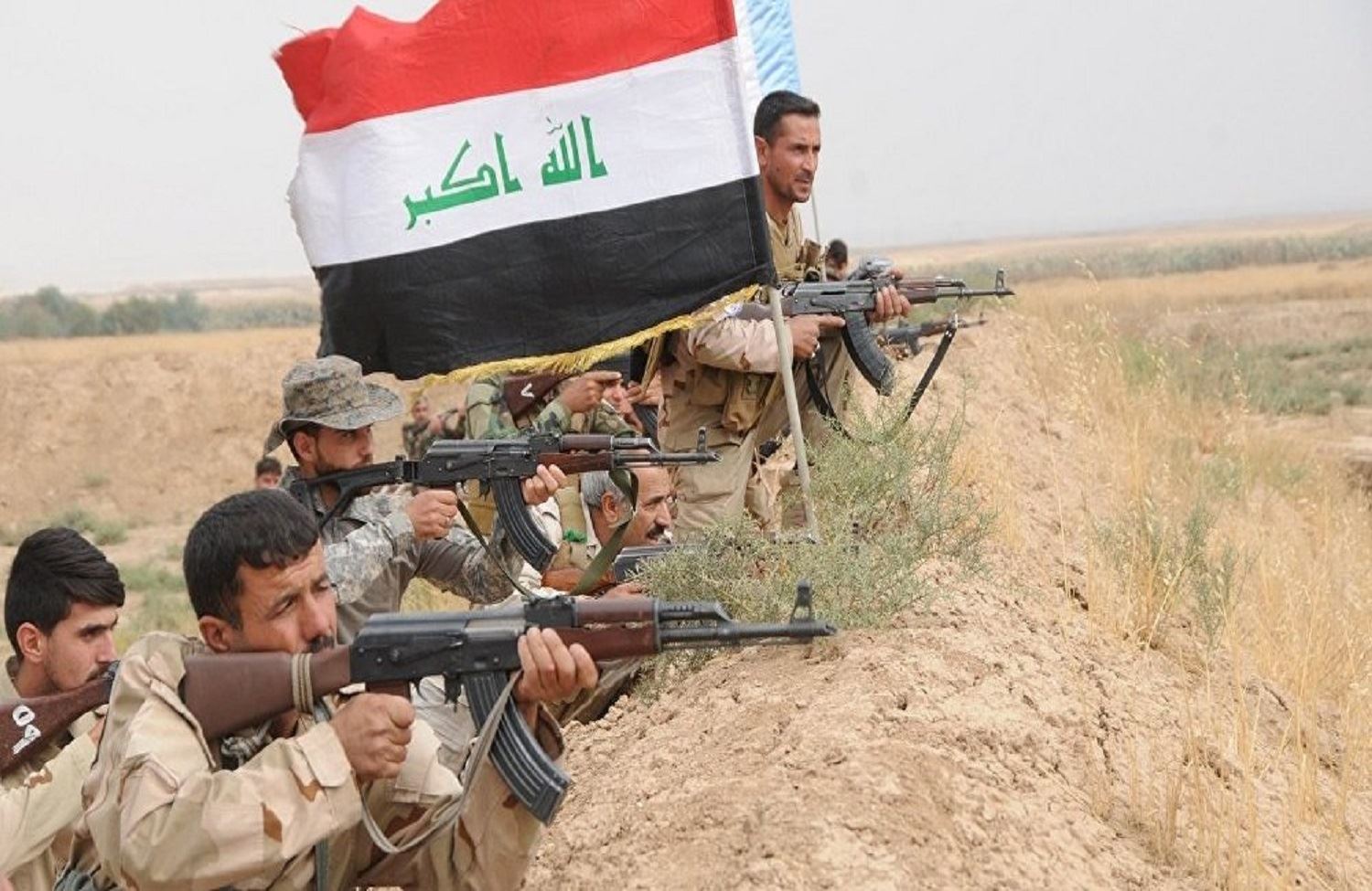 BAĞDAT- Ordudan uzaklaştırılan 39 bin 400 asker göreve iade edildi