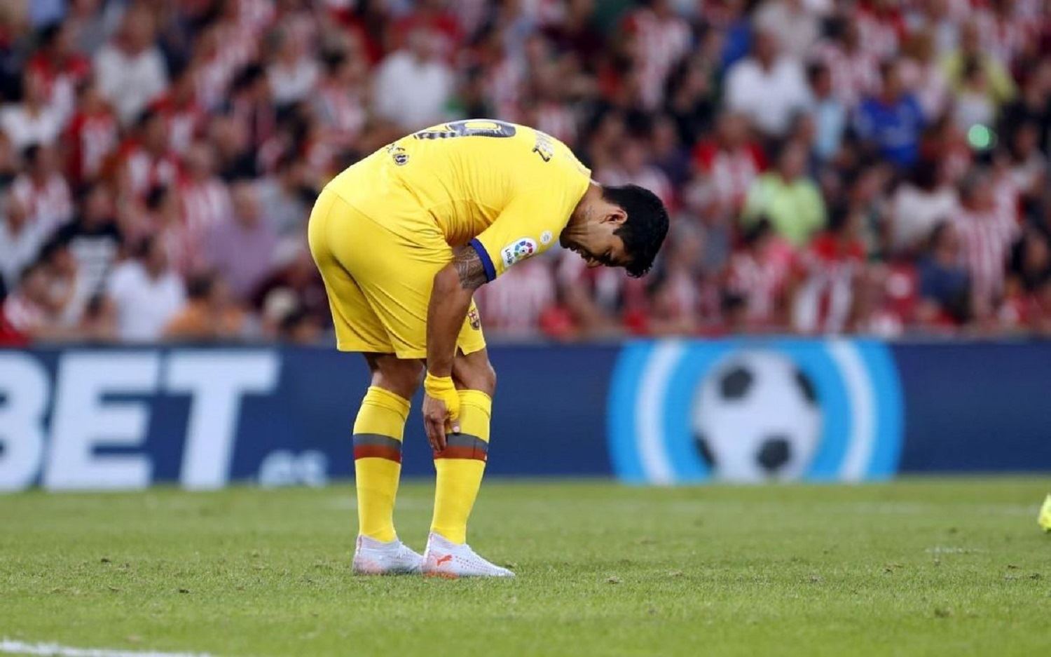 لویس سوارێز له‌ بارسێلۆنا داده‌بڕێت