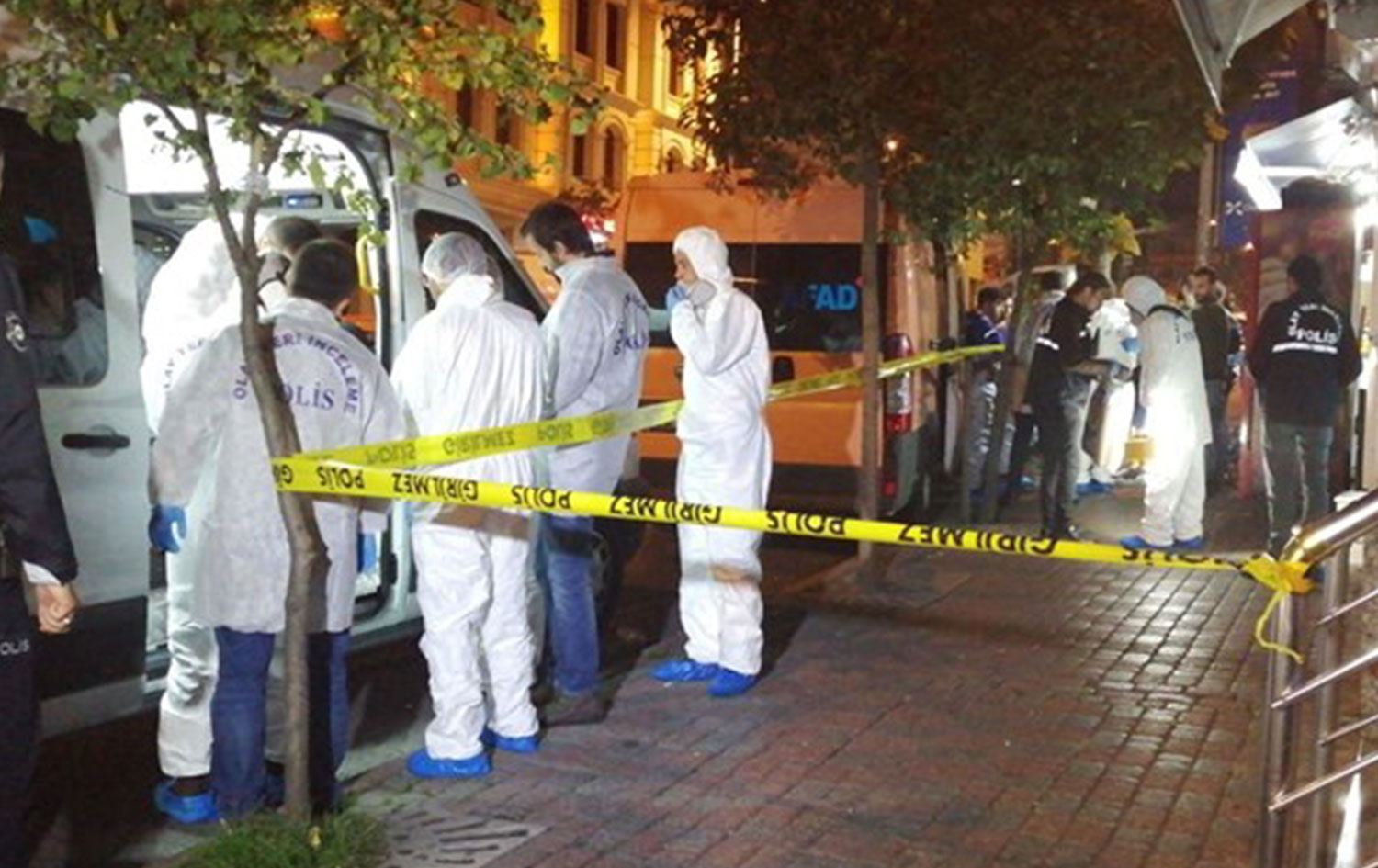 Dört kardeş evlerinde ölü bulundu