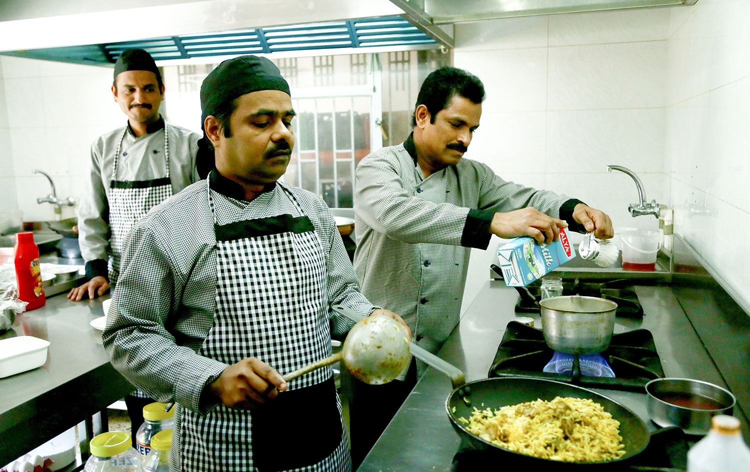 Kürdistan’da yabancı işçilerin sorunları toplumsal uzlaşı yöntemiyle çözülüyor