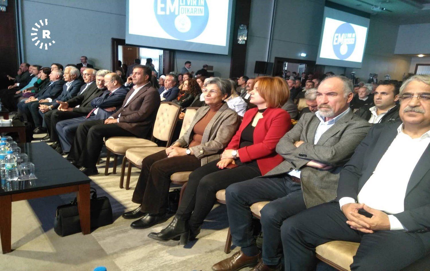 HDP sine-i millet için toplandı