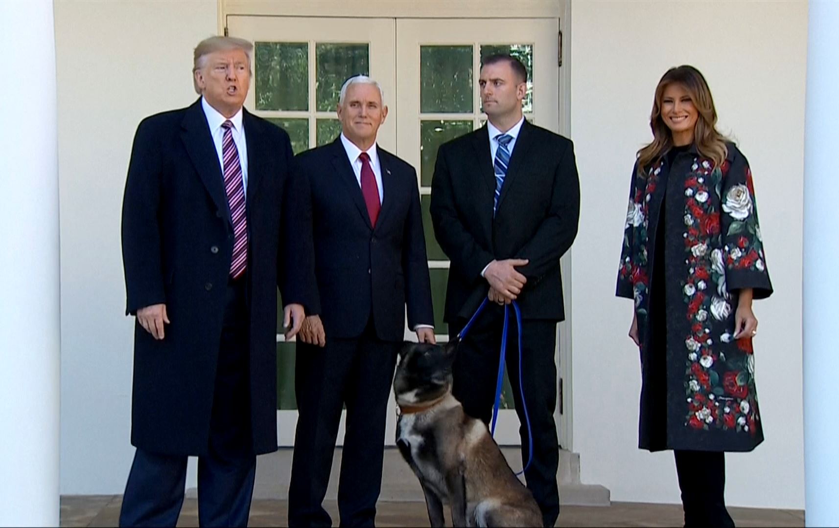 ترەمپ لە کۆشکی سپی پێشوازیی لەو سەگەکرد لە ئۆپەراسیۆنی کوشتنی بەغدادی بەشداربوو