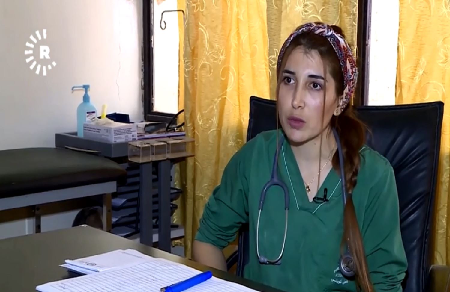 Kobanili Dr. Zozan günde 80 hastayı tedavi ediyor