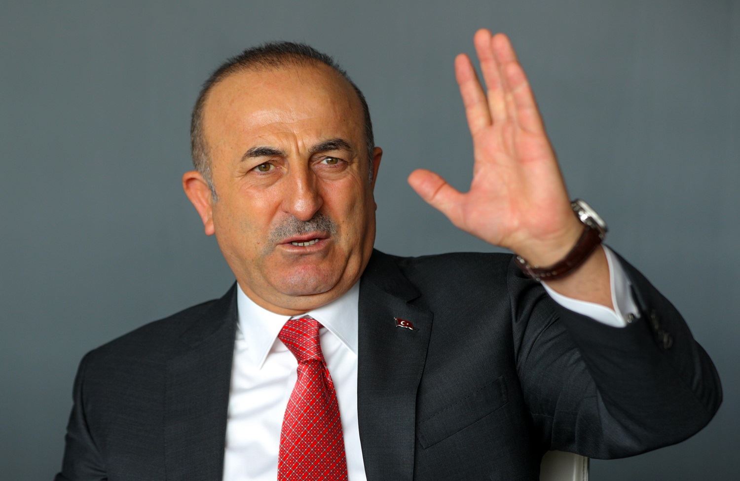 Çavuşoğlu'ndan Macron'a: Terör devleti kurmak istiyordu, hayal kırıklığı yaşadı