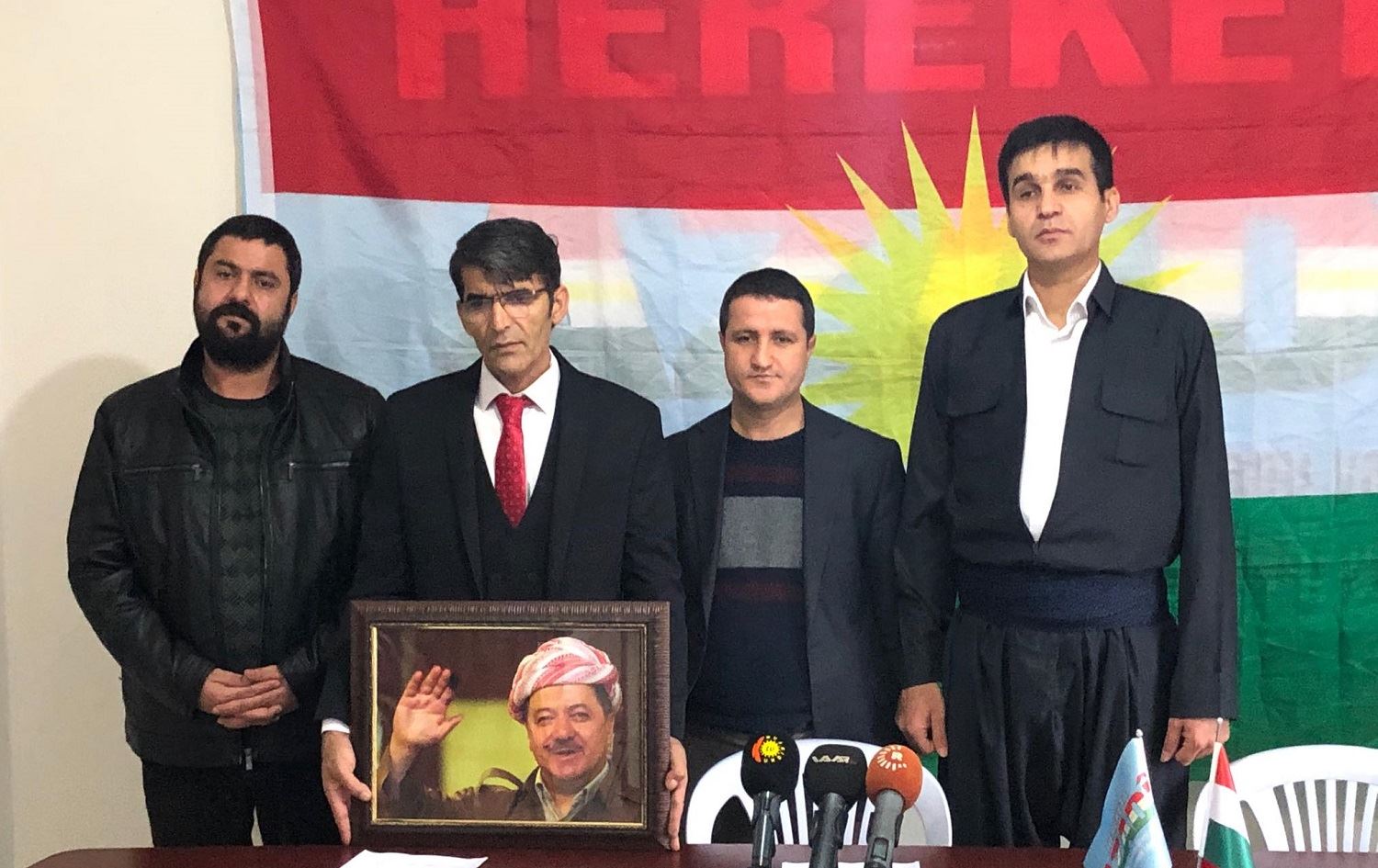 Hereketa Azadî: Bila Mesûd Berzanî wek serokek neteweyî were pejirandin