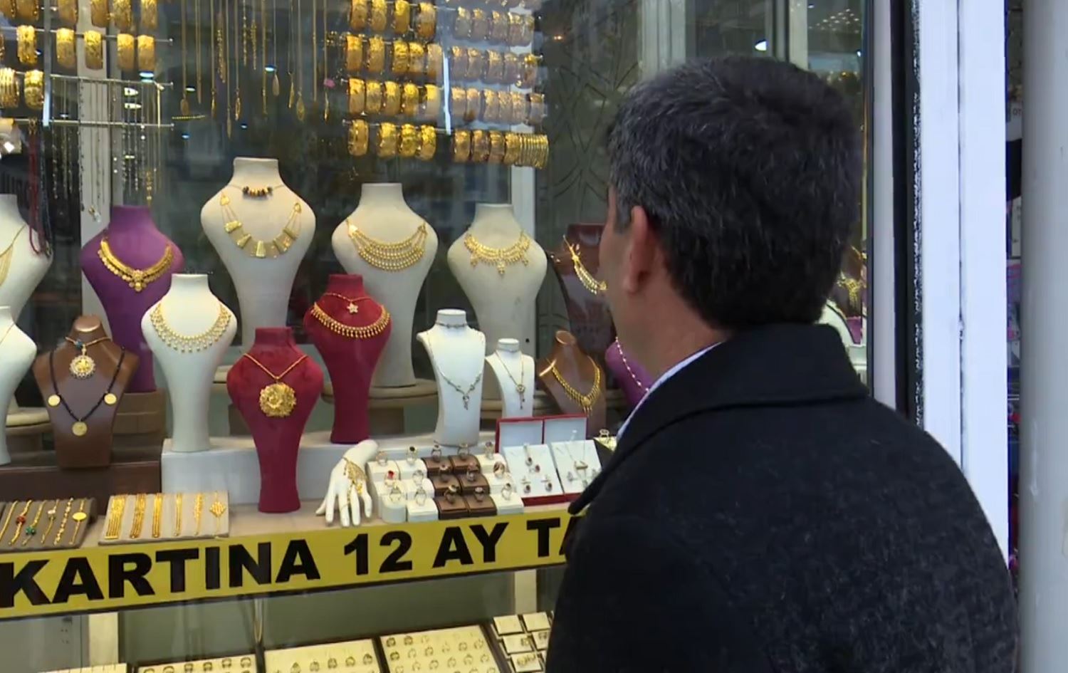 Li Amedê ji ber zêrên sexte gelek kes têne xapandin