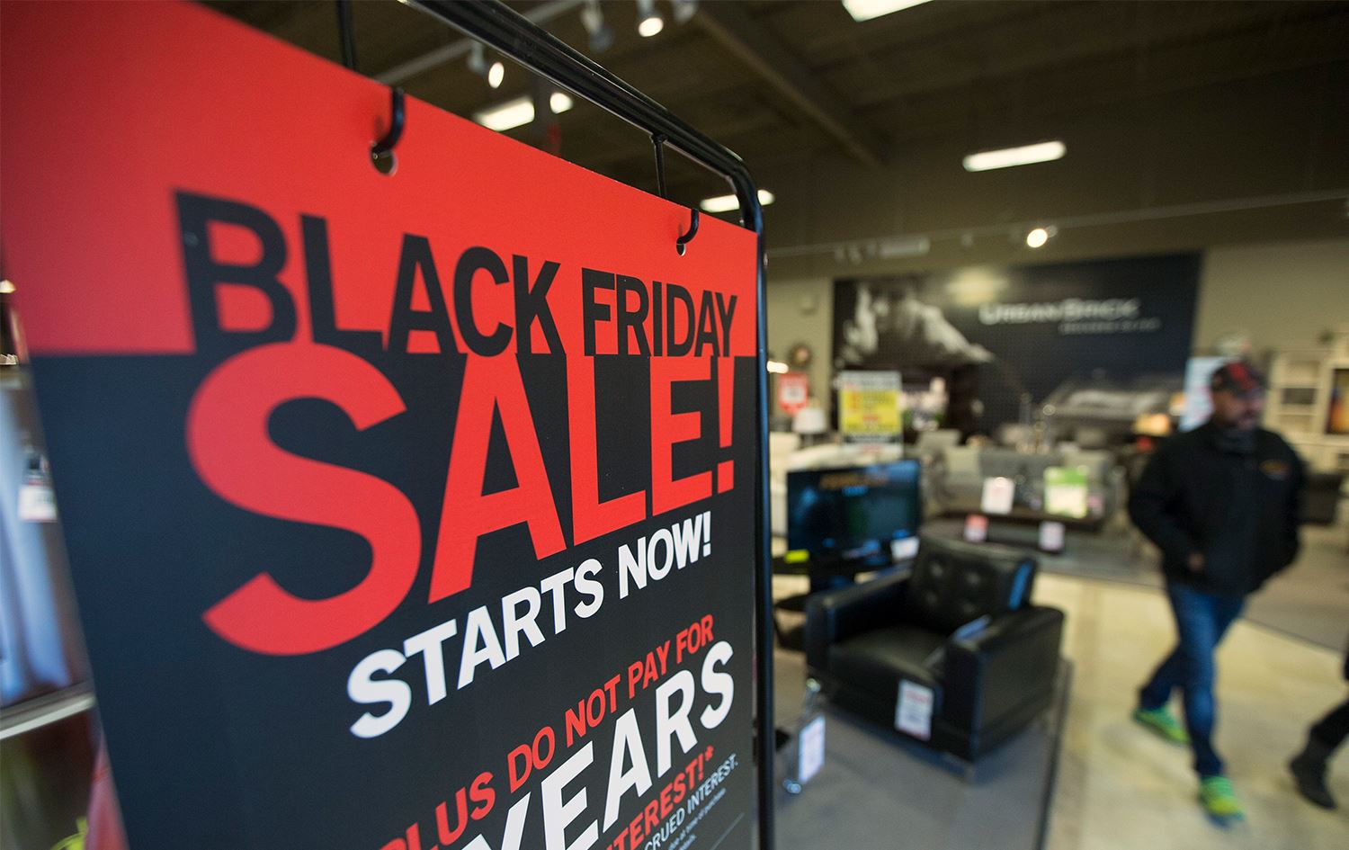 ABD'de "Efsane Cuma"da 7,4 milyar dolarlık online rekor satış