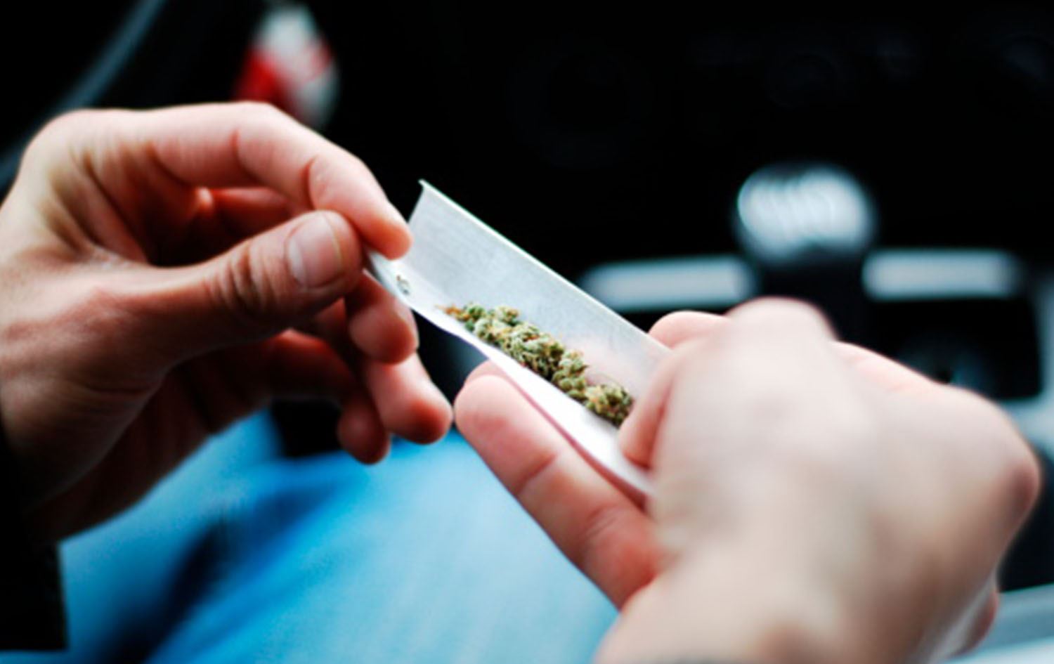 بەکارهێنانی مەریوانە و حەشیش مەترسیی شێرپەنجەی گونەکان زیاددەکات