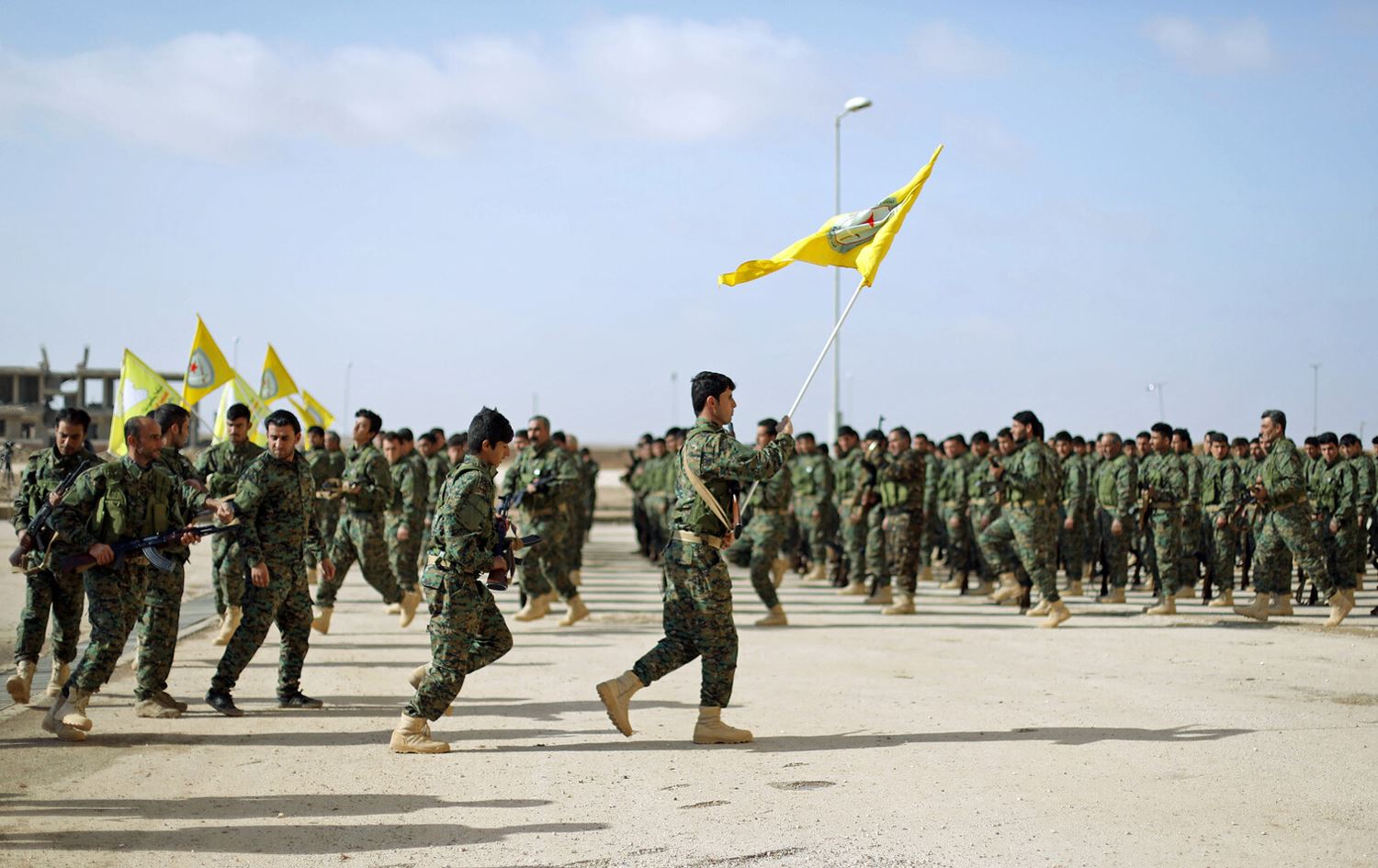 هەسەدە: هێزەکانمان لەگەڵ هاوپەیمانیی نێودەوڵەتی سەقامگیریی جزیرە و دێرەزوور دابیندەکەن