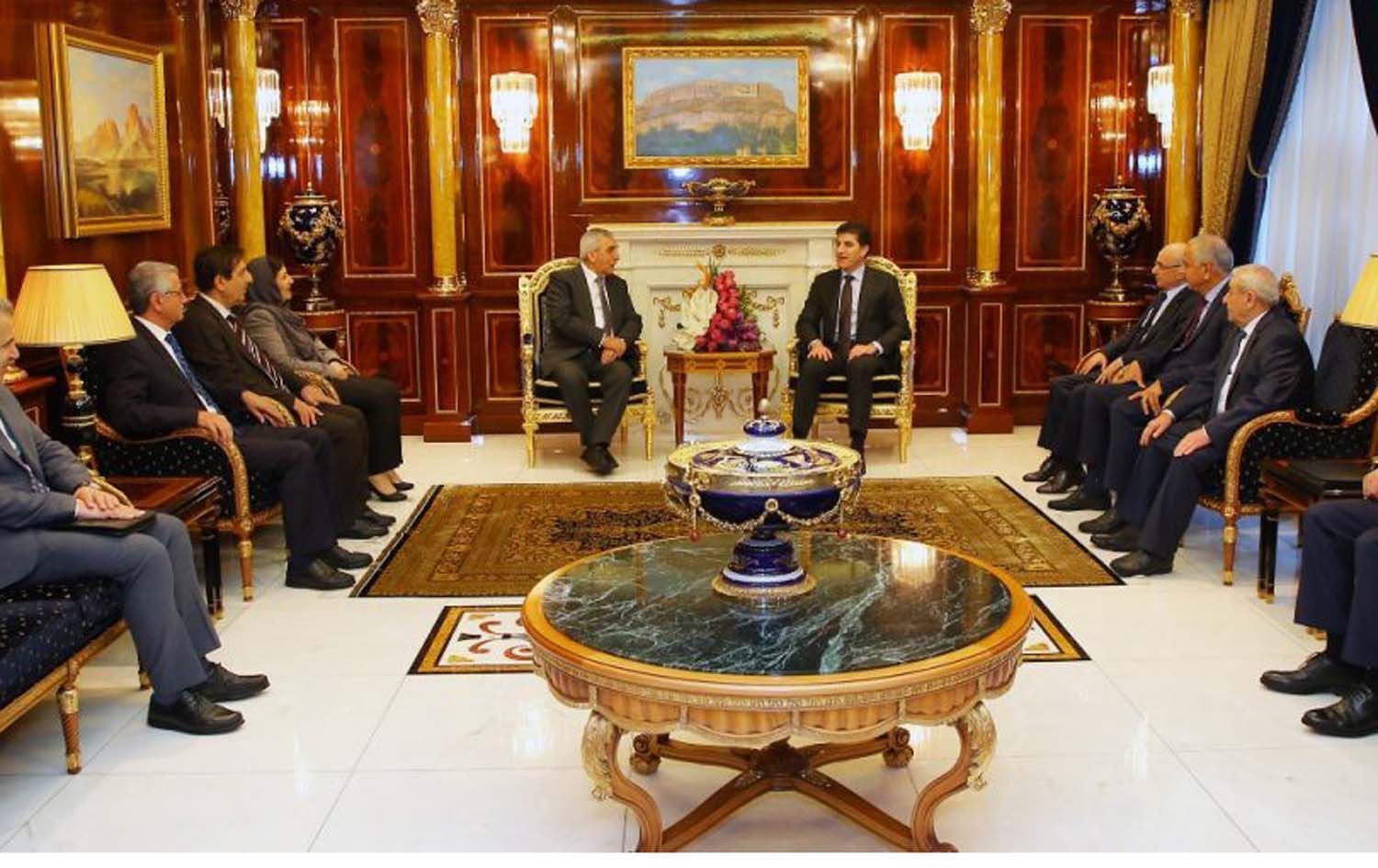 Nêçîrvan Barzanî bo ENKSê: Li Rojava yekrêz û bi tifaq bin