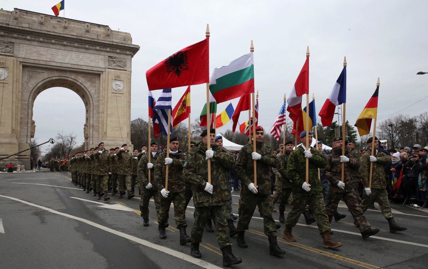 Montenegro bi kêmtir ji 2000 serbazan endama NATO ye