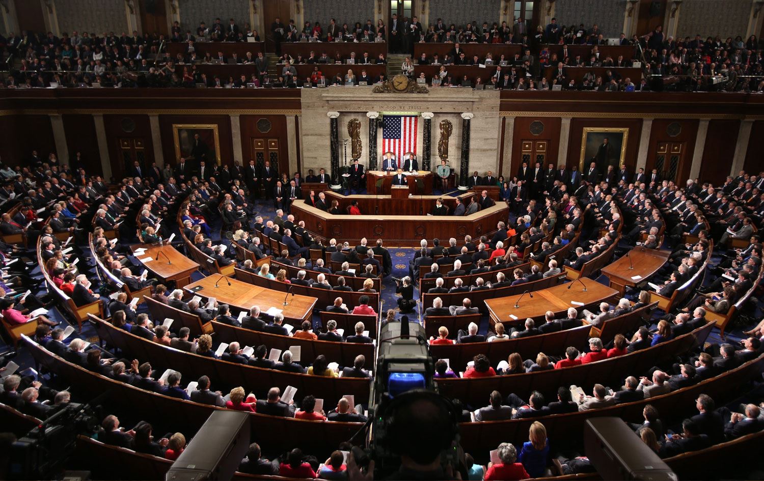 Türkiye'ye yaptırım öngören tasarı oylandı