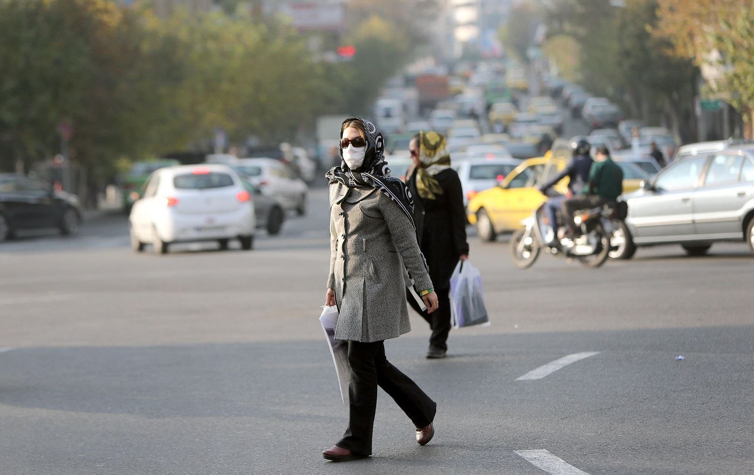 Li Tehranê ji ber hewaya qirêj dibistan bo îro kirin behnvedan
