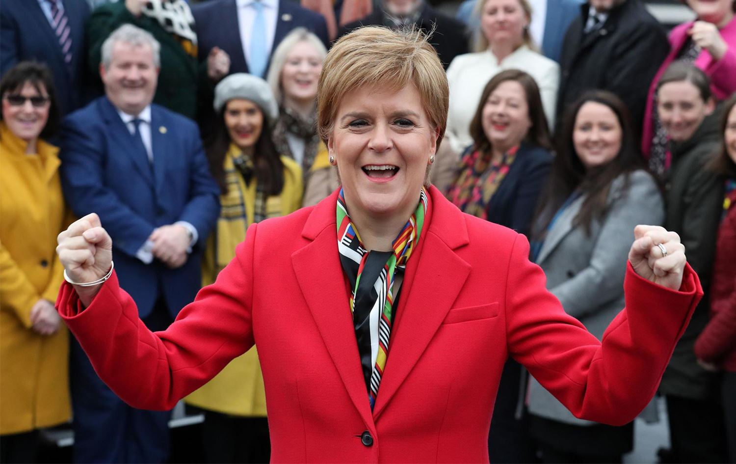 İngiltere seçimlerinin ardından İskoçya bağımsızlık için bayrak açtı