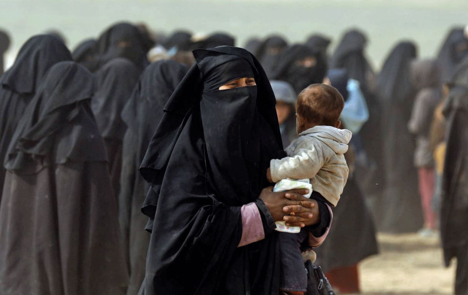 Finland zarokên DAIŞî bi rêya Hewlêrê vedigerîne