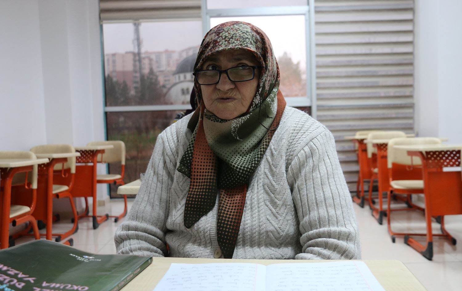 SÊRT - Di 60 saliya xwe de fêrî xwendin û nivîsandinê bû