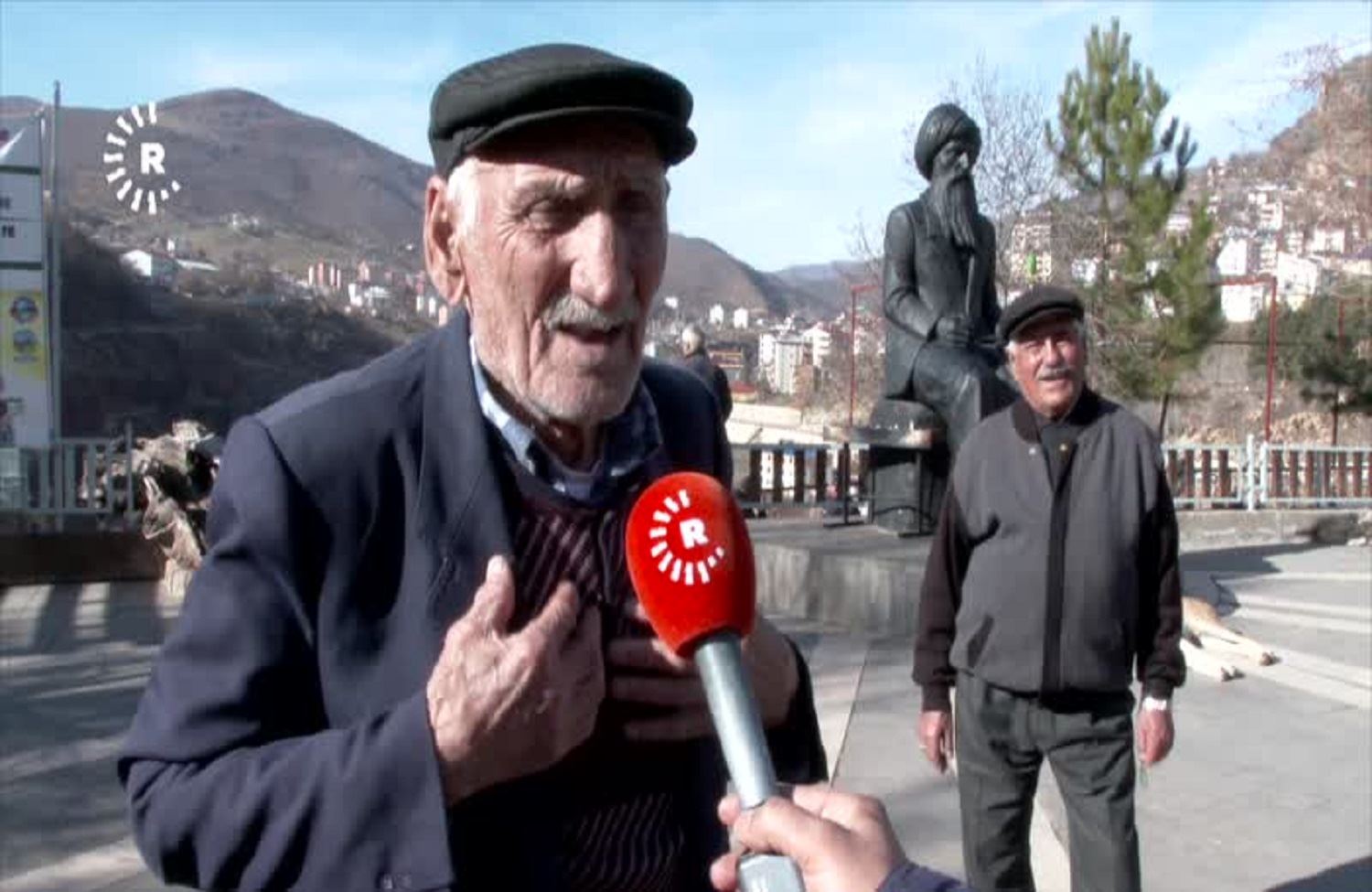 Dersimliler, Seyit Rıza heykelinin kaldırılması talebine tepki gösterdi