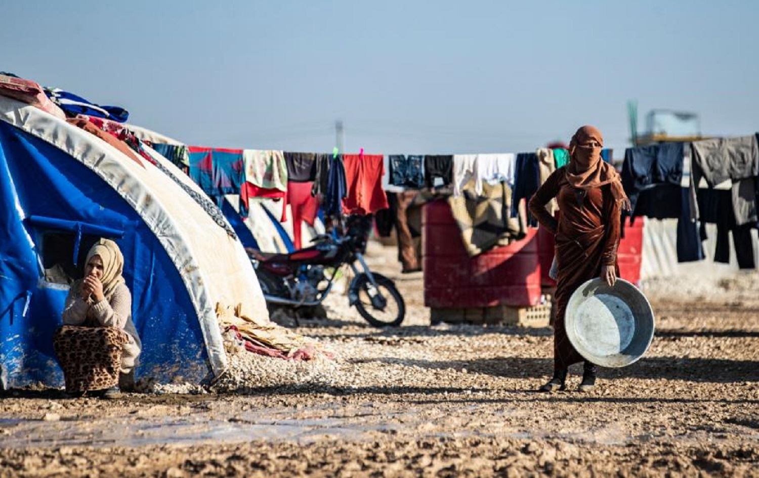 Hejmara koçberan li kampa Waşokanî ji 6 hezar kesan nêzîk dibe