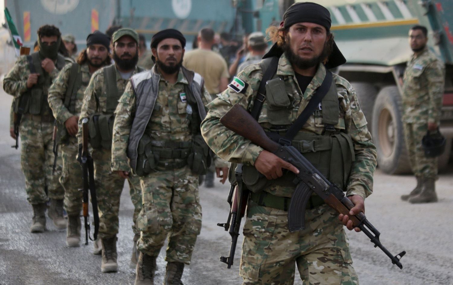 Artêşa Niştimanî ya Lîbyayê: Tirkiye çekdarên li Sûriyê dişîne Lîbyayê