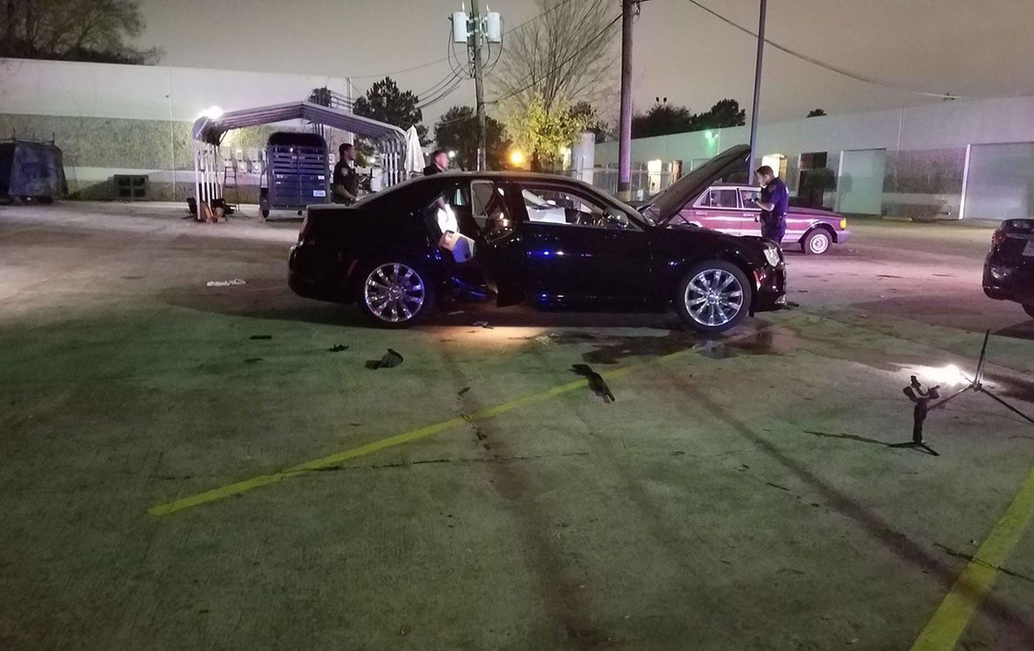 ABD'de klip çeken gruba silahlı saldırı: 2 ölü, 6 yaralı