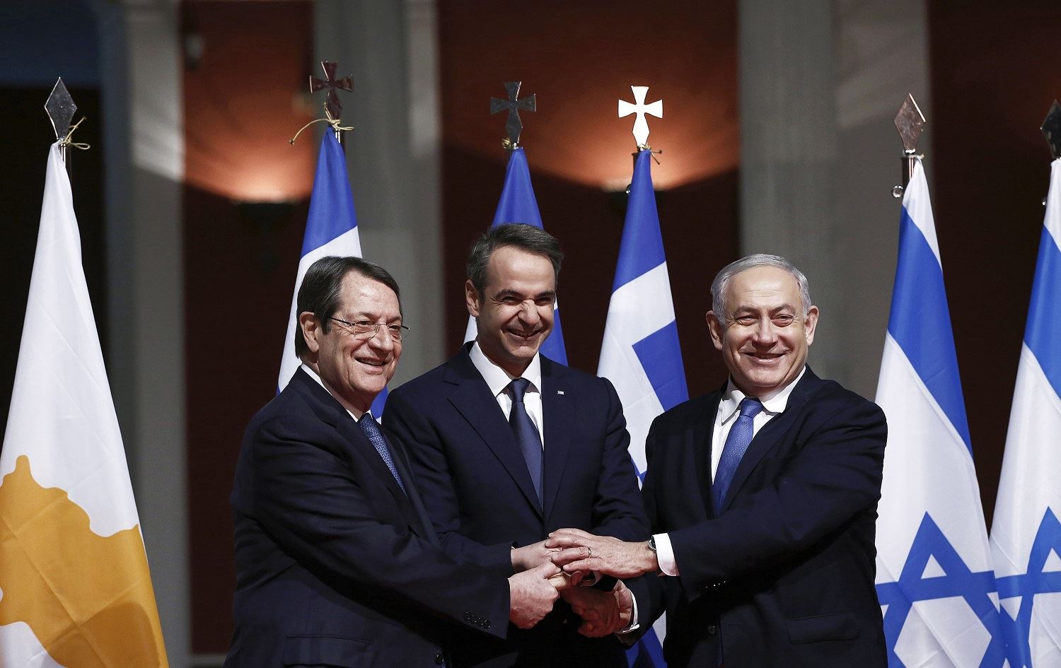 Sê dewletan li ser gaza siruştî li Derya Spî girêbestek îmze kirin