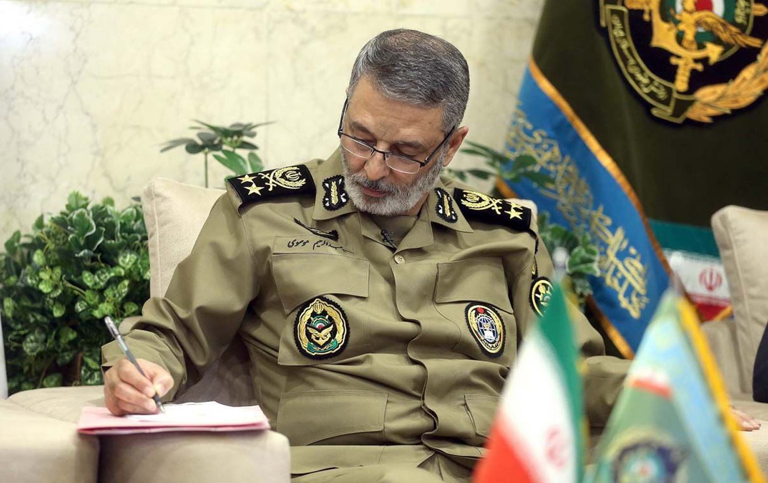 İranlı komutandan Trump’a: Sana 52’yi göstereceğiz