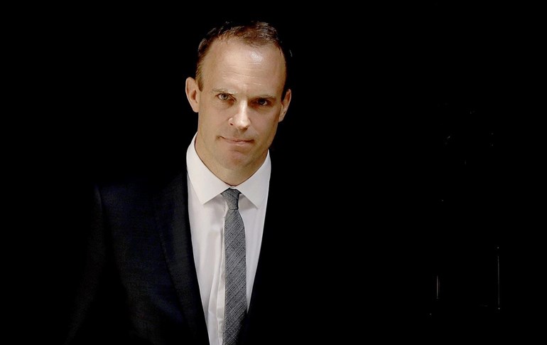 دۆمەنیک راب، وەزیری دەرەوەی بەریتانیا. وێنە: AP