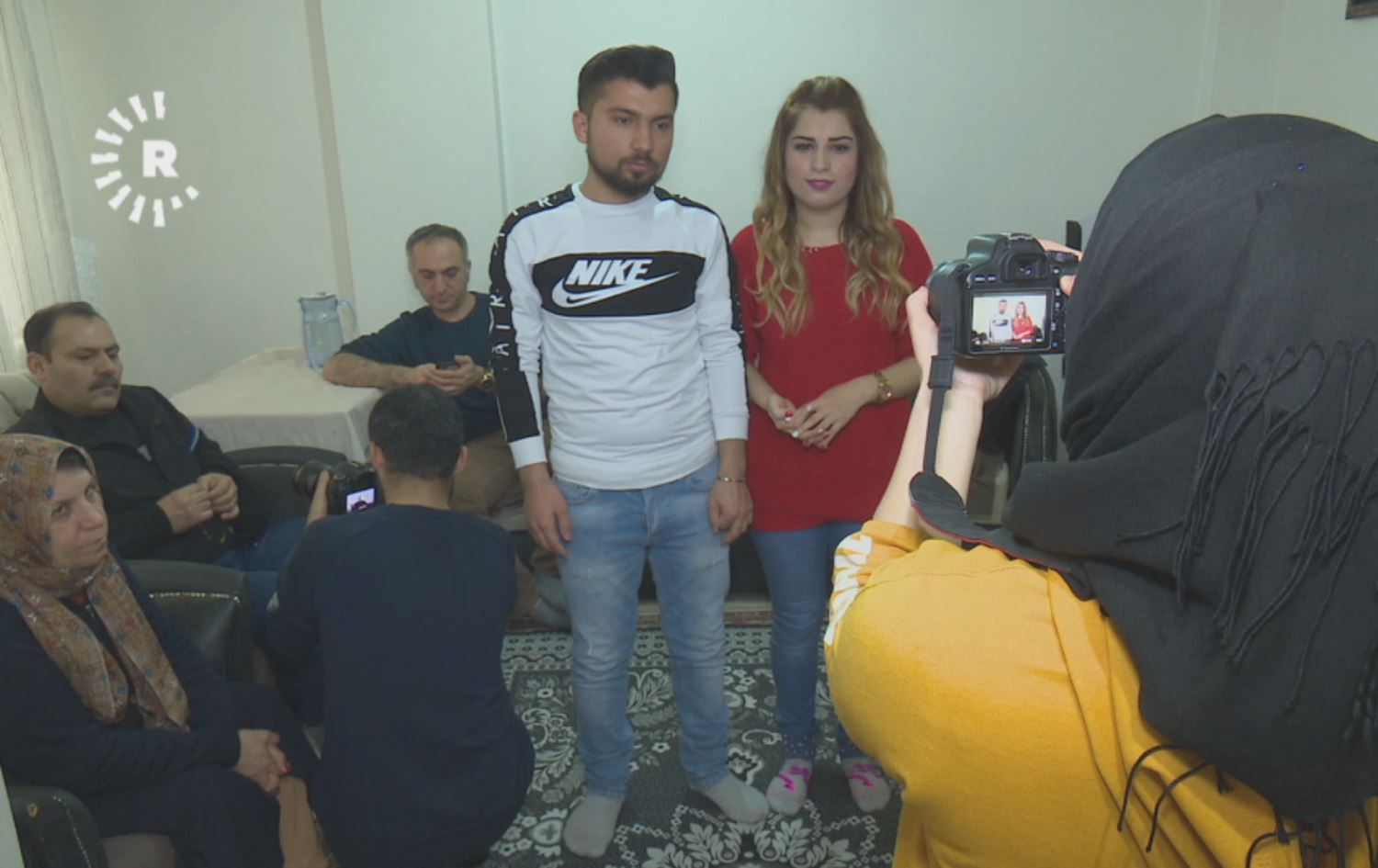 Li Stenbolê endamên malbateke Efrînî bûne Youtuber