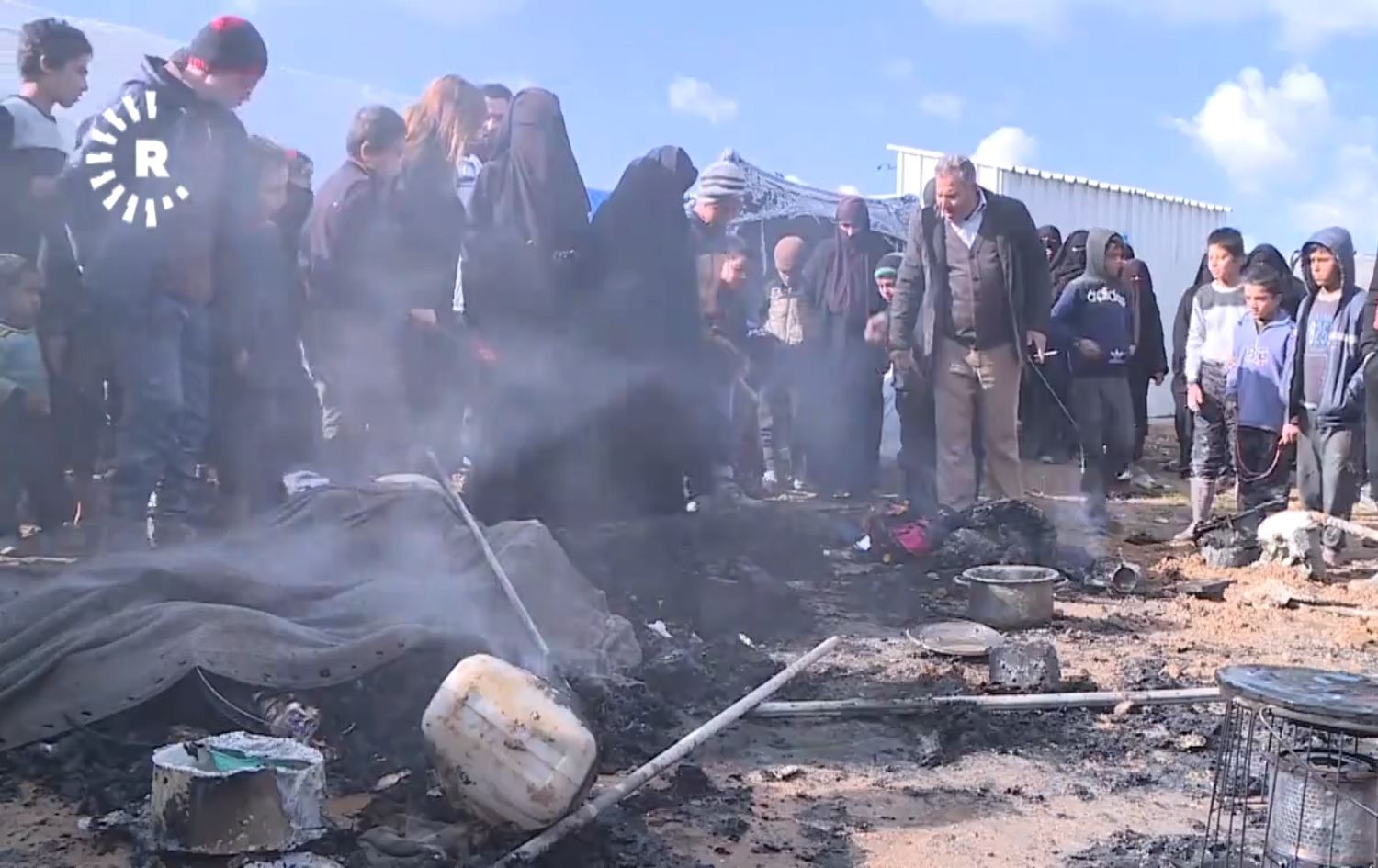 Bûyer û tawan li Kampa malbatên DAIŞê berdewam in