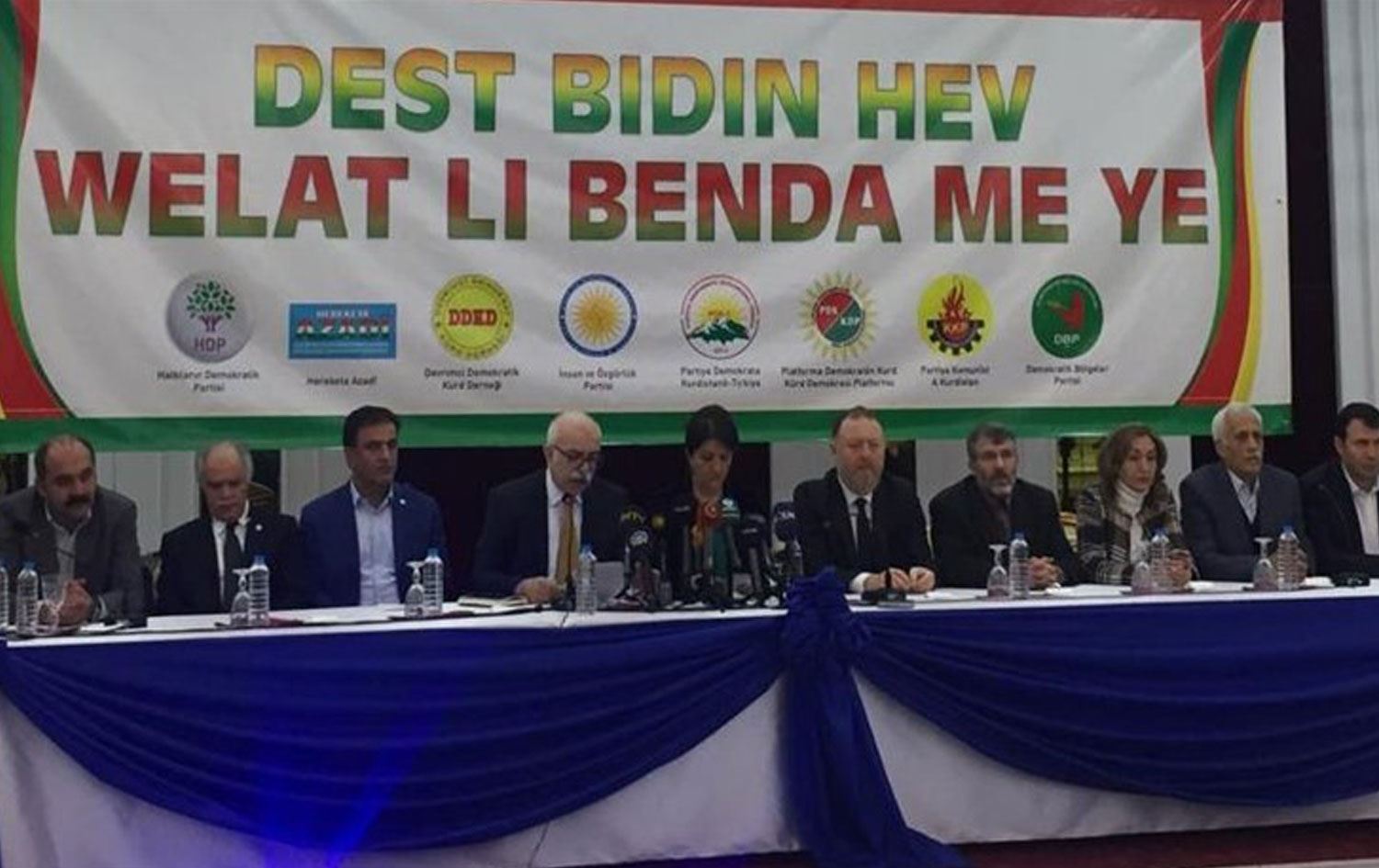 Kürt partiler Diyarbakır'da 'Ulusal Birlik Çalıştayı' için toplanıyor