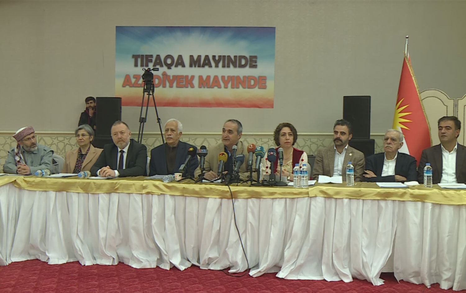 DİYARBAKIR - Kürt partiler 'Ulusal Birlik Çalıştayı' düzenliyor