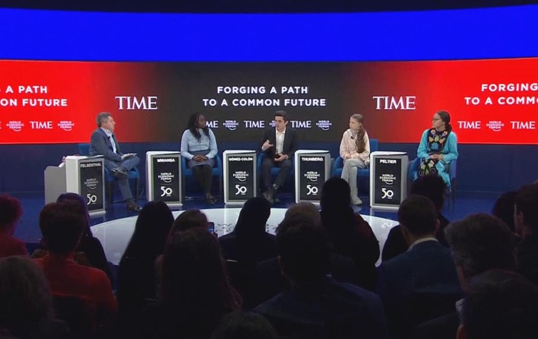 بەڕێوەچوونی یەکەم رۆژی کۆڕبەندی داڤۆس