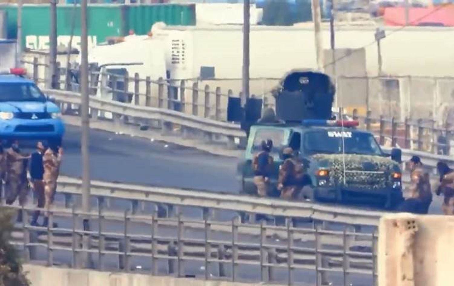 VIDEO – Lêdan û îşkencekirina xwepêşanderan li Bexdayê