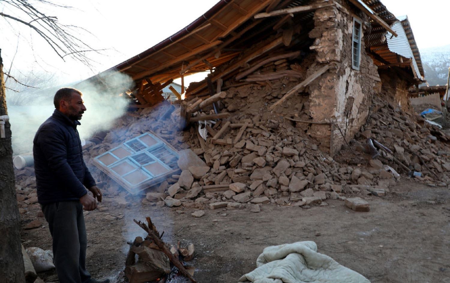 Koordînasyona Erdheja Xarpêtê ya HDPê li gundan lêkolînan dike