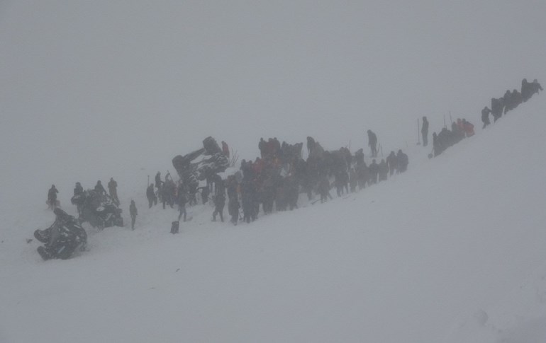 Heta niha 38 kes di aşûtên li navçeya Miksê bûne qurbanî