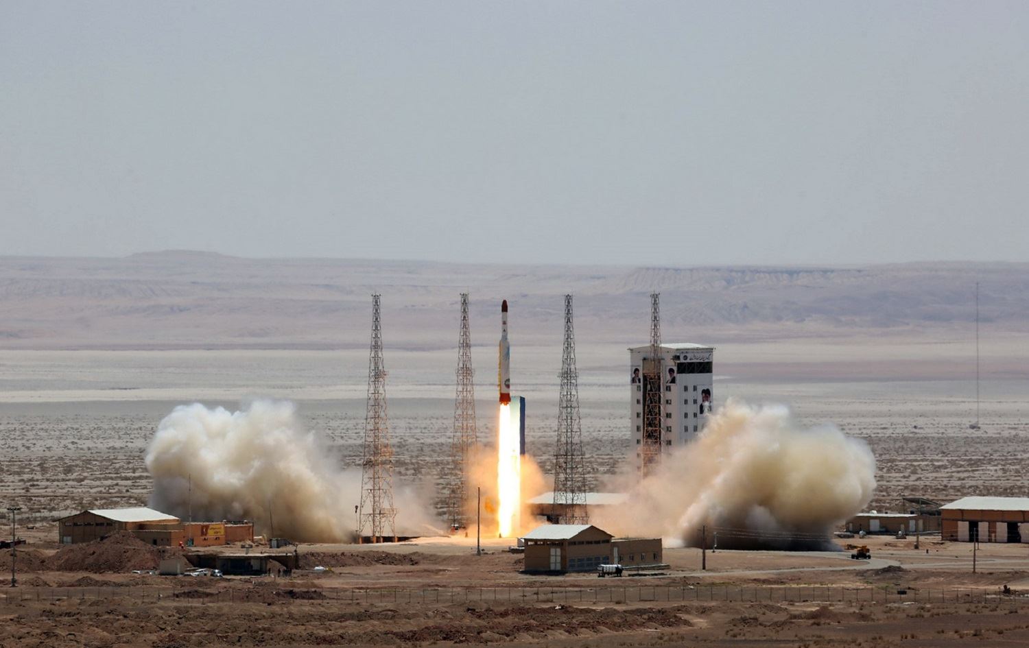 Iran satellite launch fails in blow to space programme