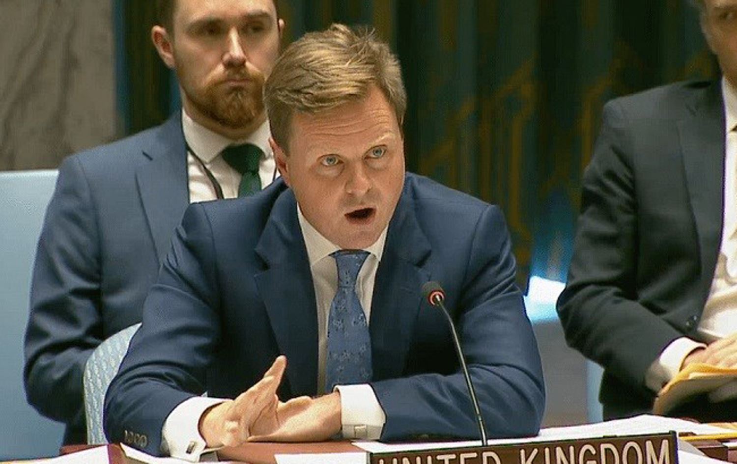 السفير البريطاني في العراق يدين الهجوم الصاروخي على قاعدة K1 في كركوك