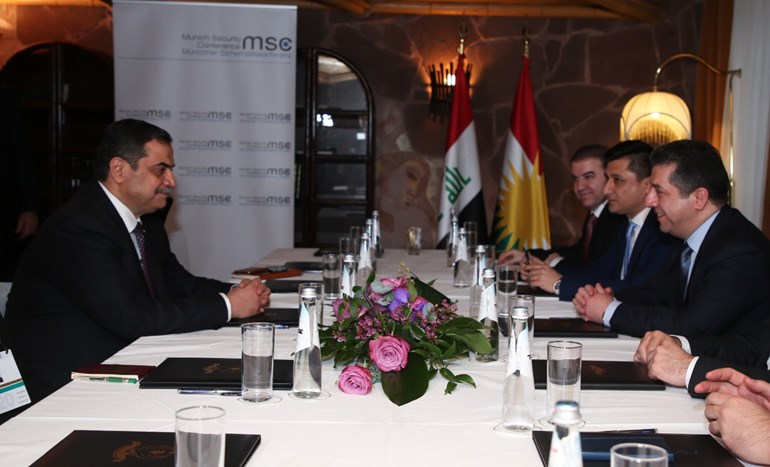 کۆبوونەوەی مەسرور بارزانی لەگەڵ وەزیری بەرگریی عێراق