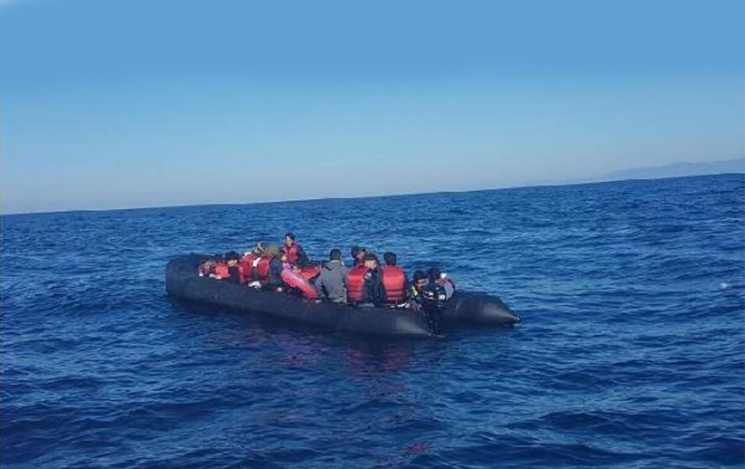 İzmir'de 170 düzensiz göçmen yakalandı