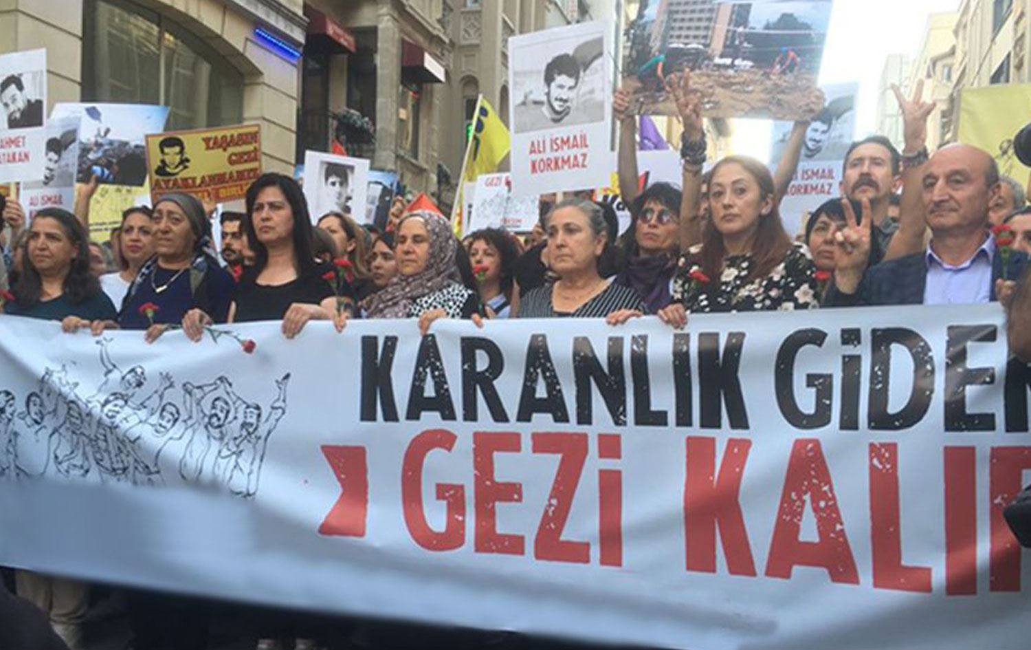 Uluslararası Af Örgütü: Osman Kavala ve tüm sanıklar beraat etmeli