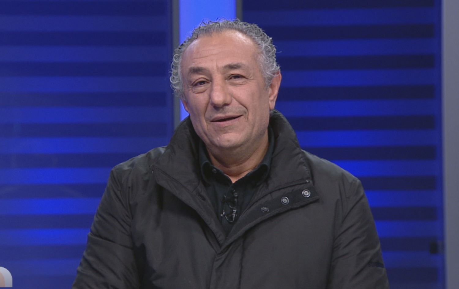 Xêro Ebas klîpeke nû belav dike