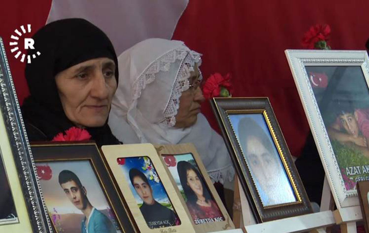 DİYARBAKIR – HDP önündeki ailelerin eylemi bir ‘oyun’ mu, 'umut' mu?