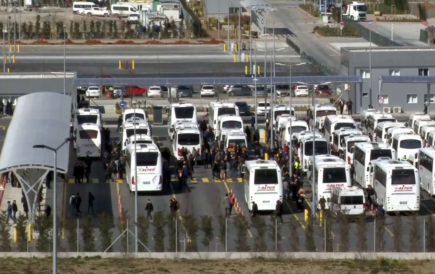 Avrupa’daki 2807 Türkiye vatandaşı tahliye edildi